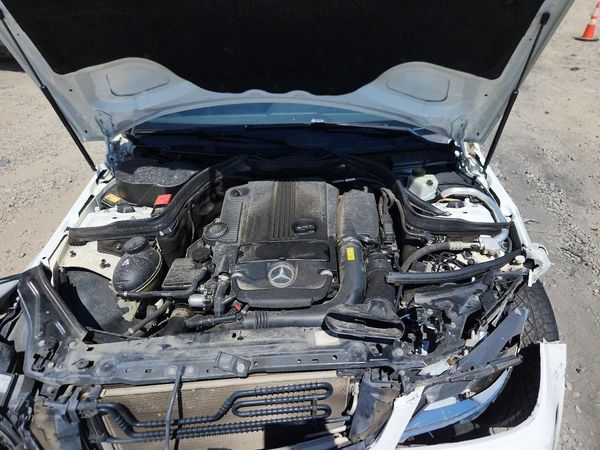 2014 MERCEDES-BENZ C