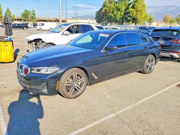 2022 BMW 530I