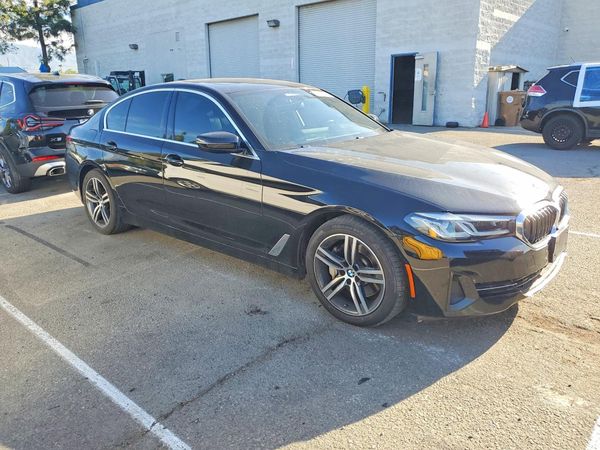 2022 BMW 530I