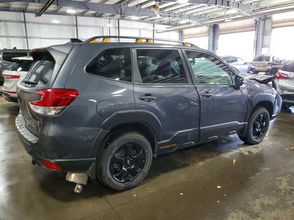 2025 SUBARU FORESTER