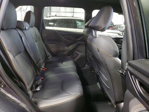 2025 SUBARU FORESTER