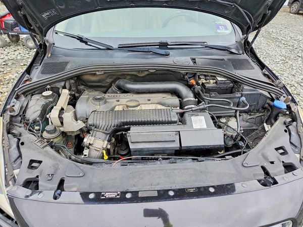 2012 VOLVO S60