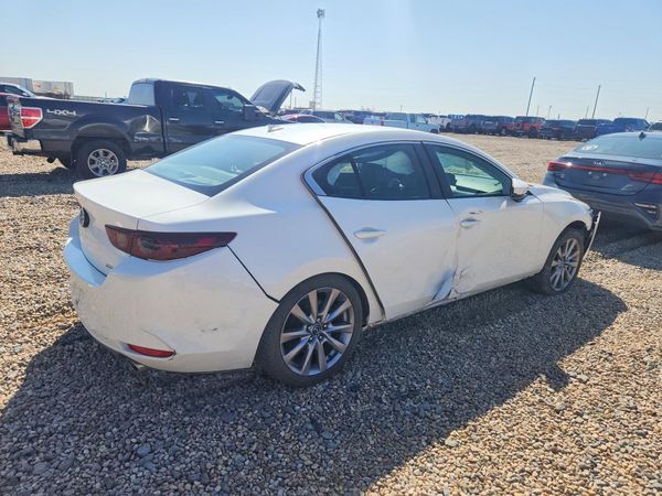2019 MAZDA 3
