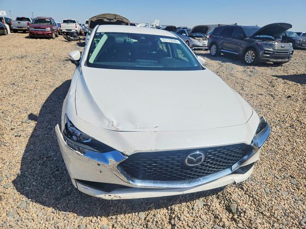 2019 MAZDA 3
