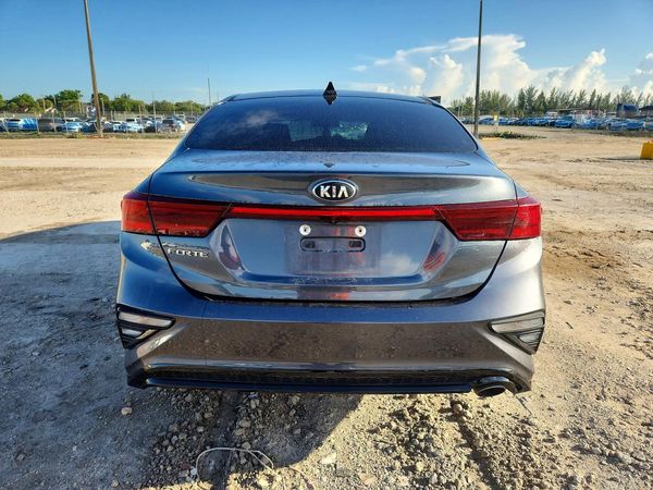 2019 KIA FORTE