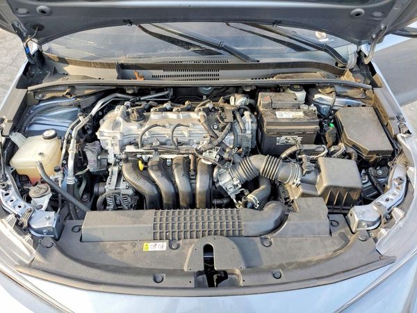 2021 TOYOTA COROLLA
