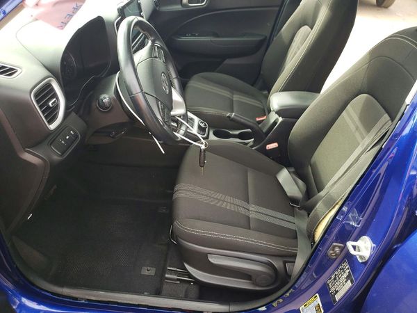 2022 HYUNDAI VENUE SEL & Limited
