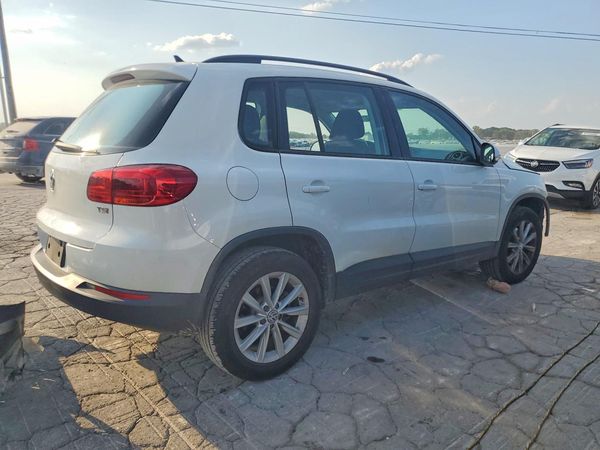 2017 VOLKSWAGEN TIGUAN