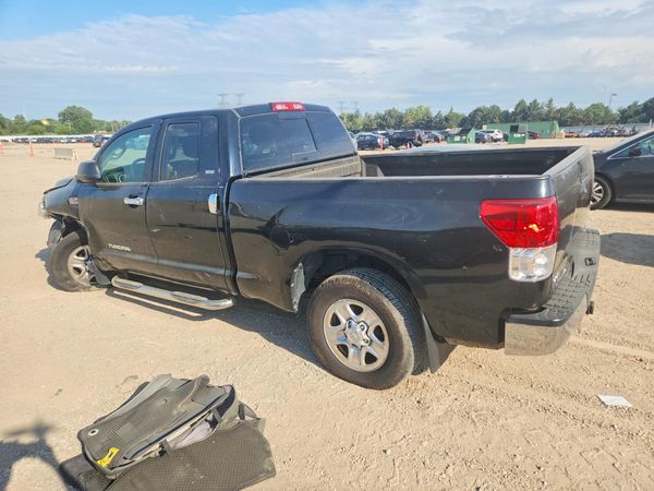 2012 TOYOTA TUNDRA SR5