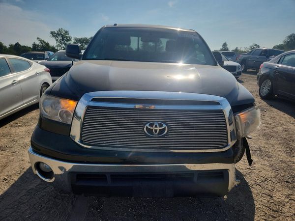 2012 TOYOTA TUNDRA SR5