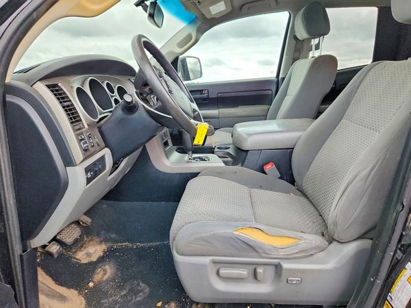 2012 TOYOTA TUNDRA SR5