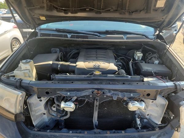 2012 TOYOTA TUNDRA SR5