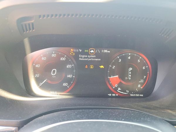 2021 VOLVO XC60