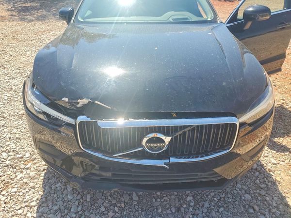 2021 VOLVO XC60