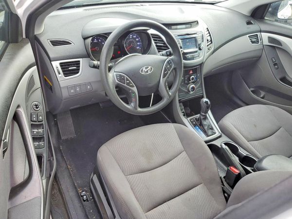 2015 HYUNDAI ELANTRA GLS(Middle)