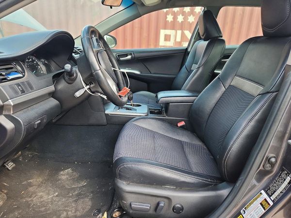 2014 TOYOTA CAMRY