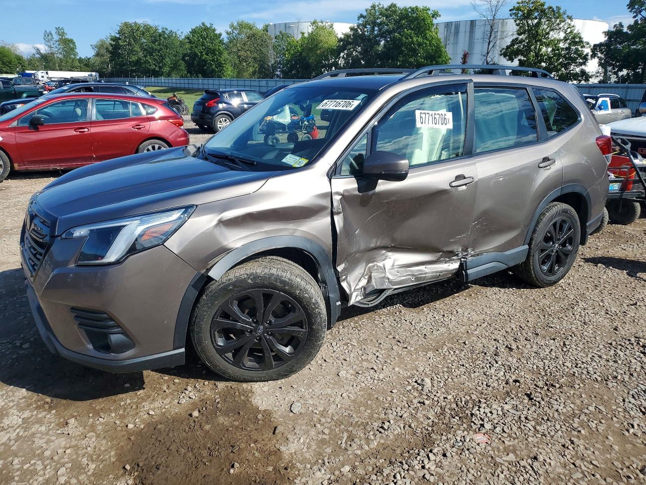 2023 SUBARU FORESTER
