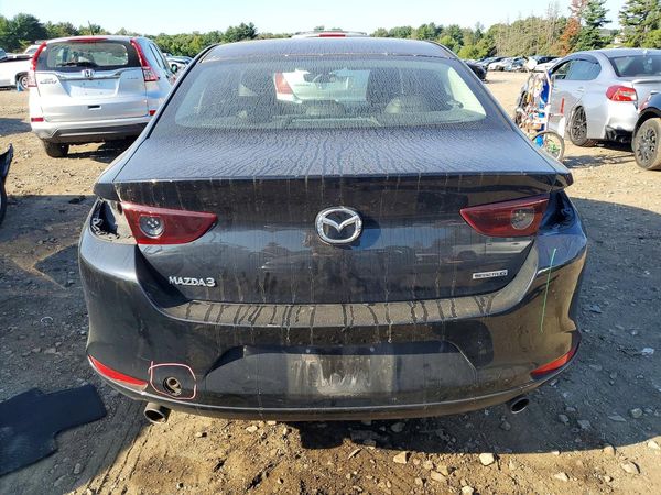 2021 MAZDA 3