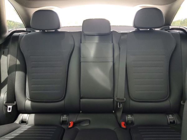 2024 MERCEDES-BENZ GLC GLC300