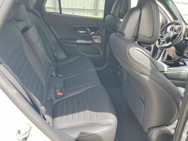 2024 MERCEDES-BENZ GLC GLC300