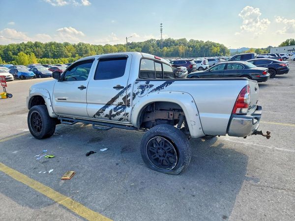 2013 TOYOTA TACOMA Delux