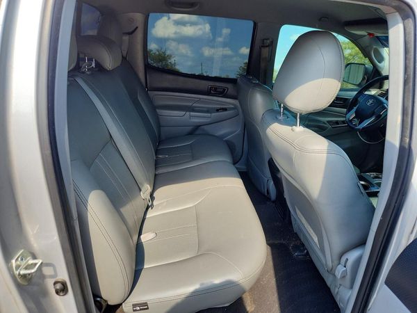 2013 TOYOTA TACOMA Delux