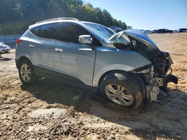 2013 HYUNDAI TUCSON — Passenger 3/4