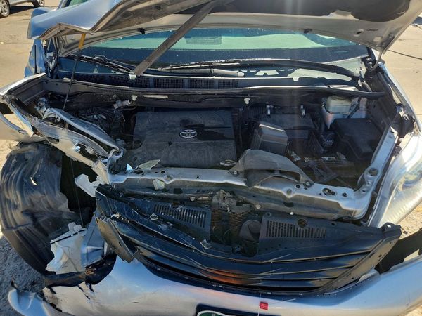2013 TOYOTA SIENNA
