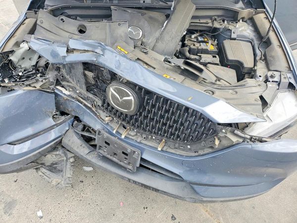 2021 MAZDA CX-5 Touring — Engine bay
