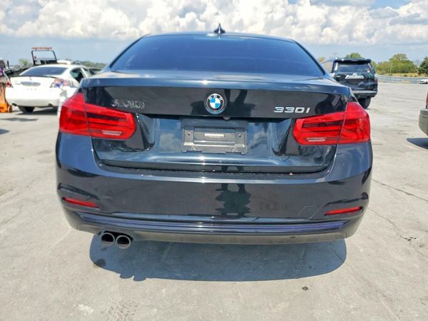 2018 BMW 330