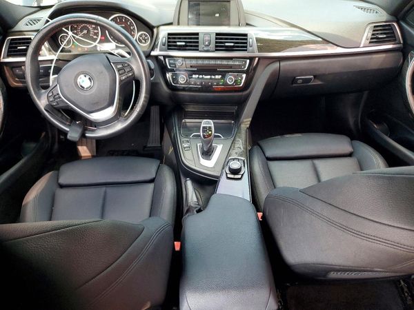 2018 BMW 330