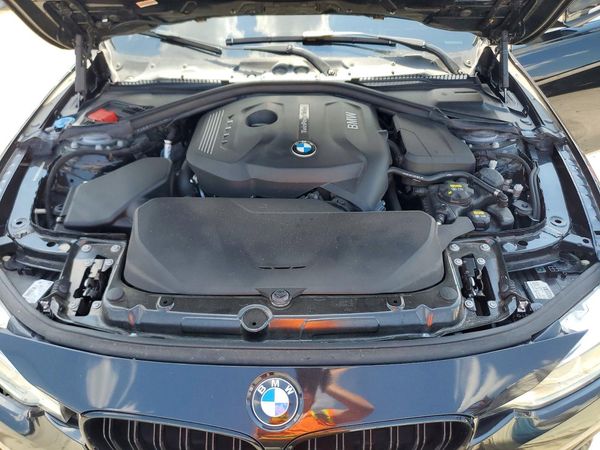 2018 BMW 330