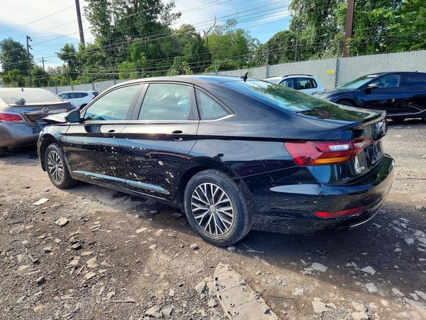 2019 VOLKSWAGEN JETTA