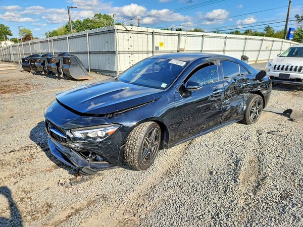 2023 MERCEDES-BENZ CLA-CLASS CLA250 4MATIC — Front 3/4