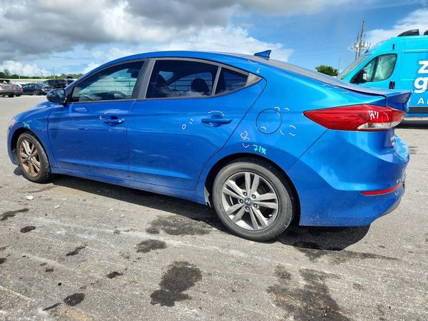 2017 HYUNDAI ELANTRA