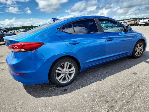 2017 HYUNDAI ELANTRA