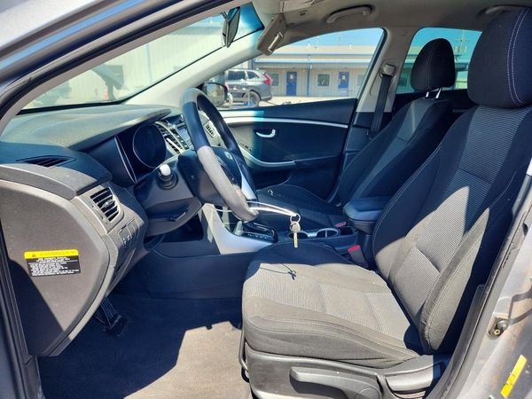 2014 HYUNDAI ELANTRA STD, Style, Tech