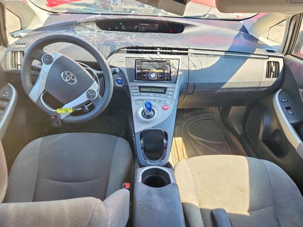 2014 TOYOTA PRIUS