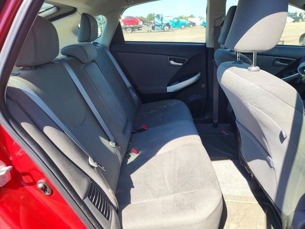 2014 TOYOTA PRIUS