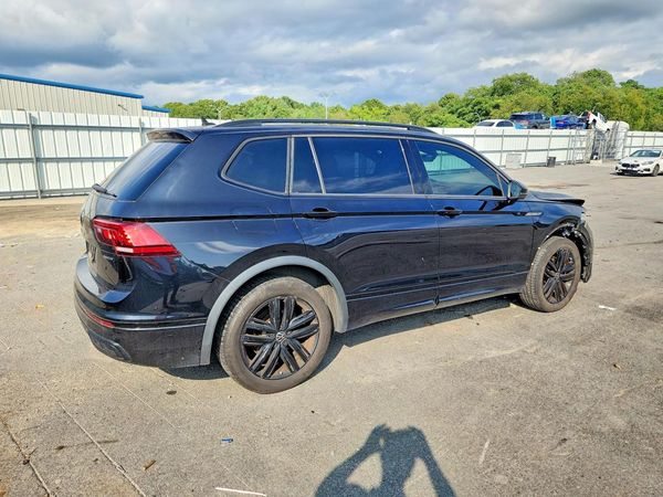 2022 VOLKSWAGEN TIGUAN