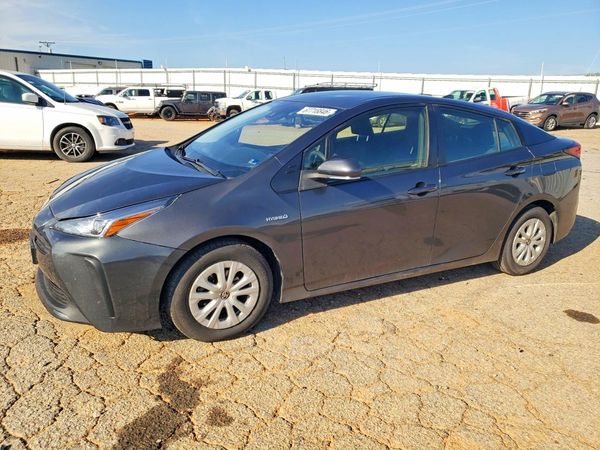 2019 TOYOTA PRIUS