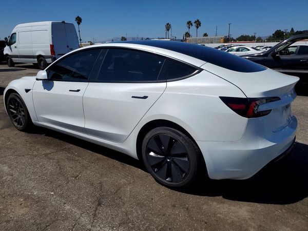 2024 TESLA MODEL 3