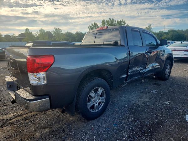 2012 TOYOTA TUNDRA SR5 — PSRA