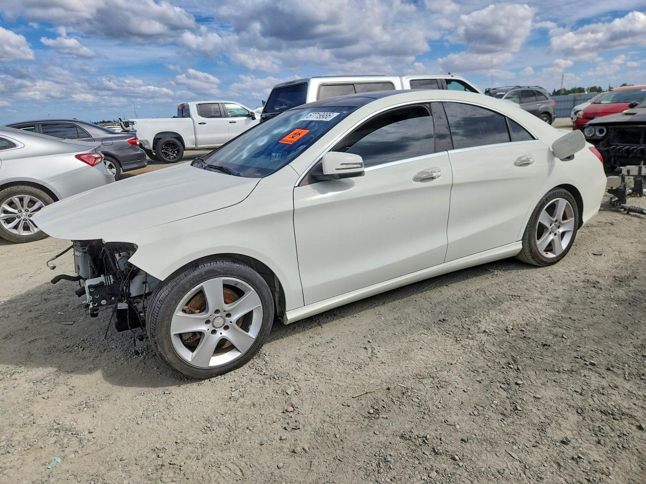 2015 MERCEDES-BENZ CLA-CLASS CLA250 — Front 3/4