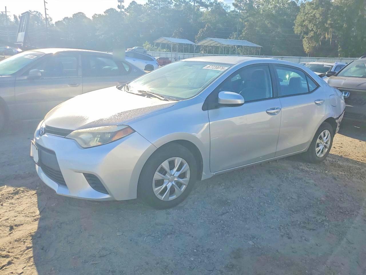 2015 TOYOTA COROLLA