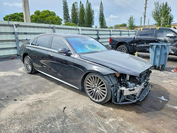 2022 MERCEDES-BENZ S