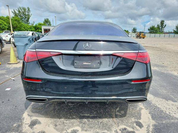 2022 MERCEDES-BENZ S