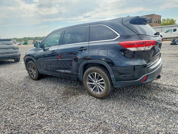 2017 TOYOTA HIGHLANDER SE/XLE