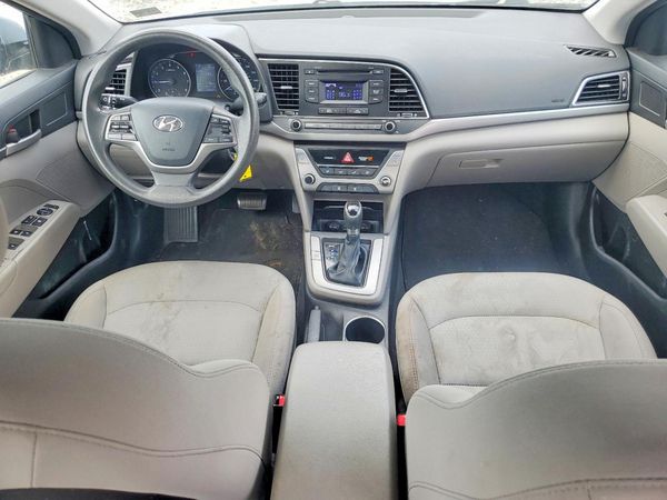 2017 HYUNDAI ELANTRA SE Base