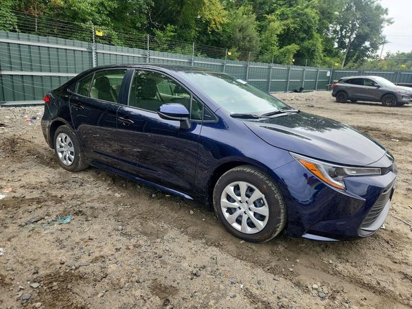 2026 TOYOTA COROLLA
